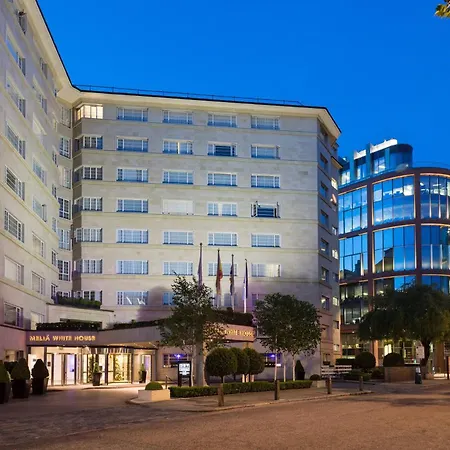 Meliá White House Hotel Apartments-3